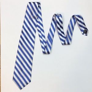 RINGMASTER CTR BLUE/WHITE PROFESSIONAL TIE